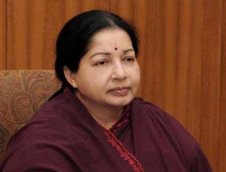 Free Dhoti saree scheme launched by Jayalalithaa