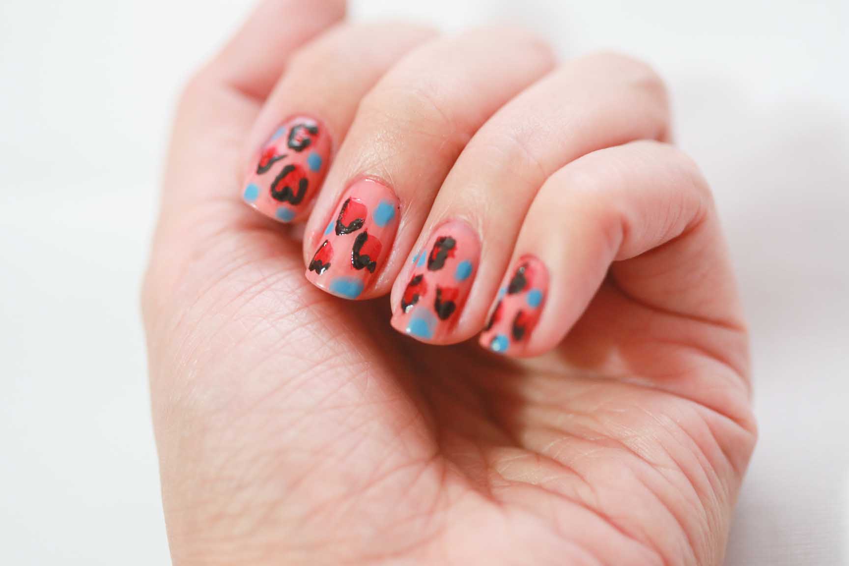 Get-the-Heart-Shaped-Leopard-Nails-Look-Step-5