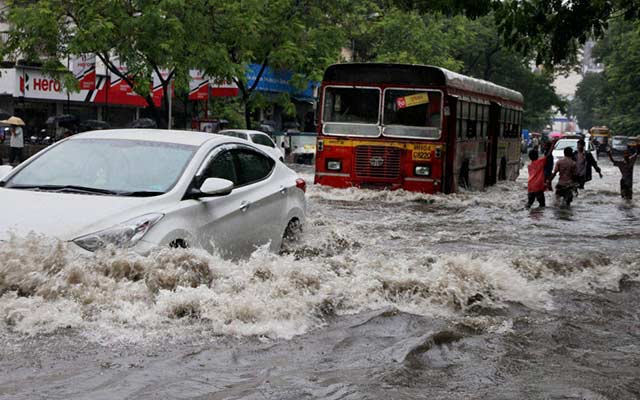 Mumbai-affected-badly-due-to-rains