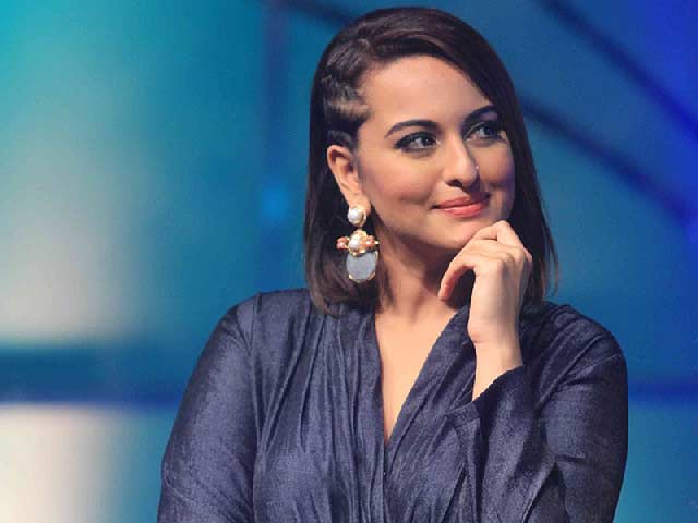 Only Ranveer can match dad’s energy, says Sonakshi Sinha