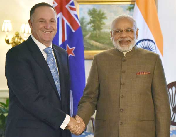 Narendra Modi with New Zealand Prime Minister John Key