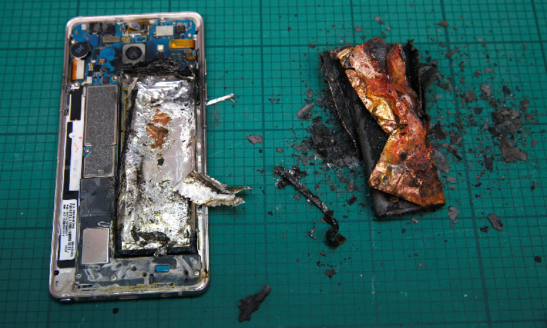 Production for Samsung galaxy note 7 suspended