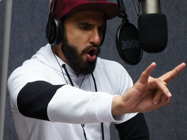Ranveer Singh Slaying In ‘The Rapper Look’