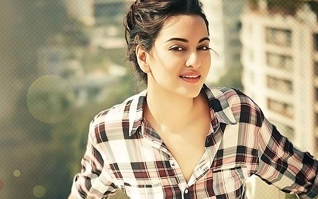 Sonakshi Sinha, Actress