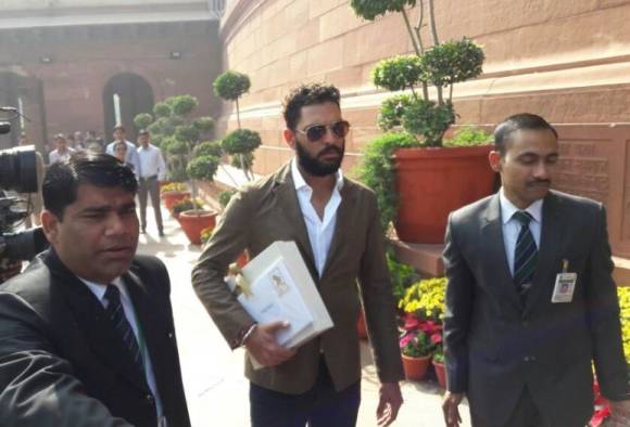 Yuvraj Singh Visits Parliament 