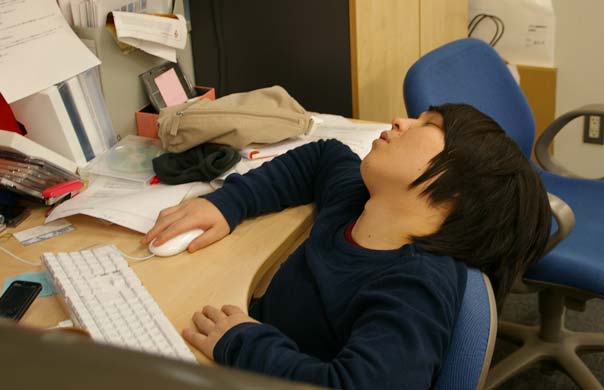 Wow! Sleeping is a sign of diligence in Japan