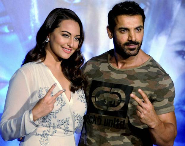 Unusual Jodis in Bollywood of 2016!
