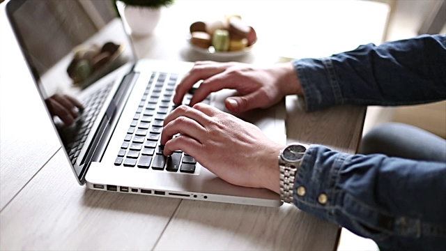 benefits of being an E- Author
