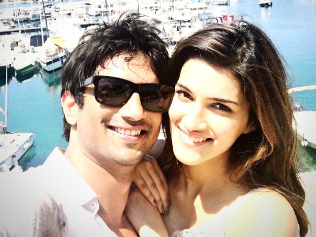 (Kriti Sanon and Sushant Rajput