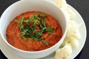 Delicious Roasted Red Pepper Dip