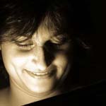 Questioning Media Through Dance: Mirra