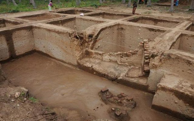 2500 year old city excavated under a hamlet in Tamilnadu