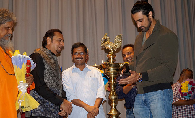 Arvind Kejriwal praises ‘Kaun Kitney Paani Mein’