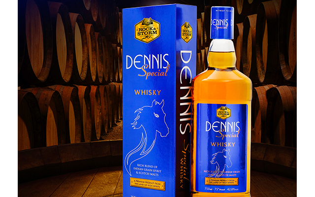Dennis Special - Peaty Classic Whisky from Rock and Storm Distilleries