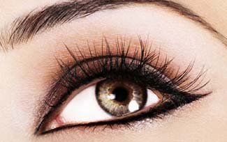 Your Eye make–up is window to your personality!