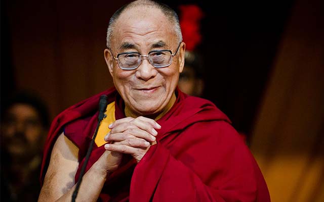 “My female successor should very, very attractive”:Dalai Lama