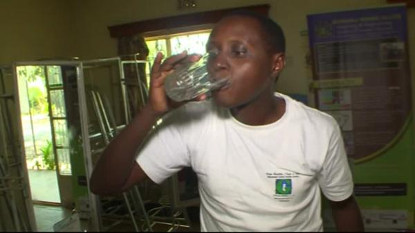 Low cost water filter to help tackle water borne diseases