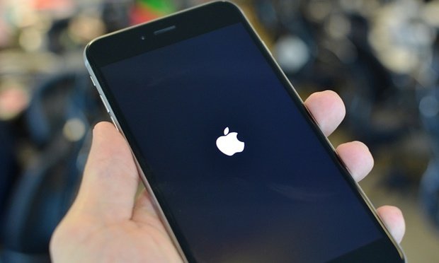 Apple’s IOS 9 crashes devices!