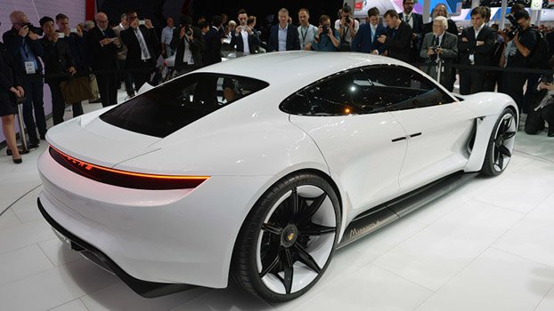 Porsche hybrid - Mission E Concept, is real