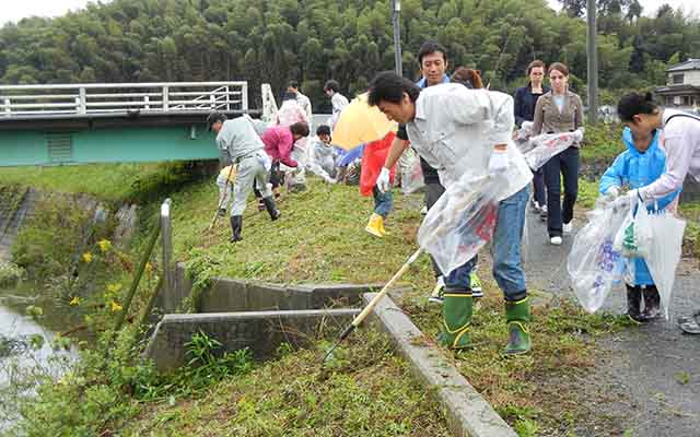 FIVE MOST PRACTICAL WAYS TO HELP CLEAN THE ENVIRONMENT -OneWorldNews