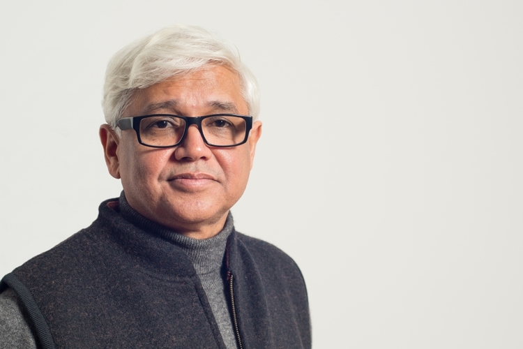Amitav Ghosh will not return his award - OneWorldNews