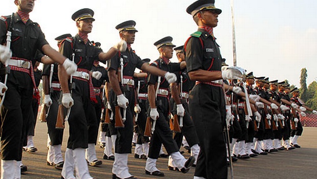 Admiral R. K. Dhowan reviewed passing out parade of 129th battalion of NDA