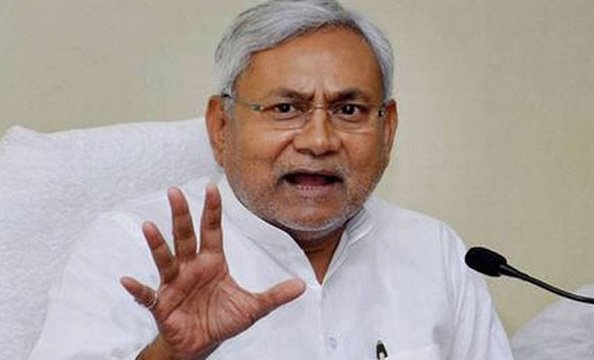 Liquor will be ban in Bihar from April 2016, says Nitish Kumar