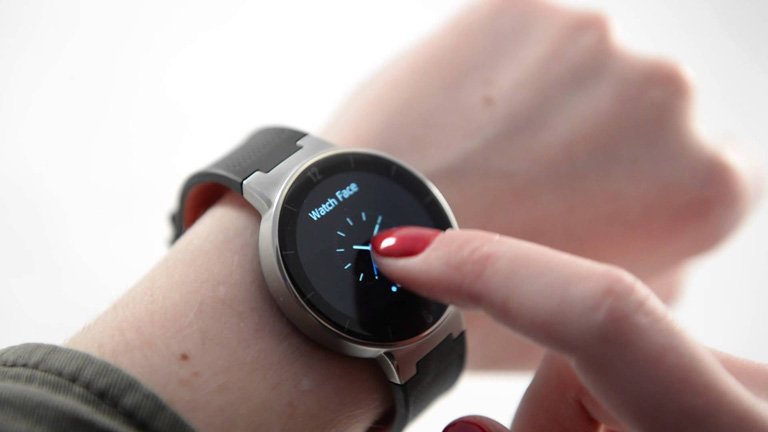 Smartwatch unveiled by Alcatel