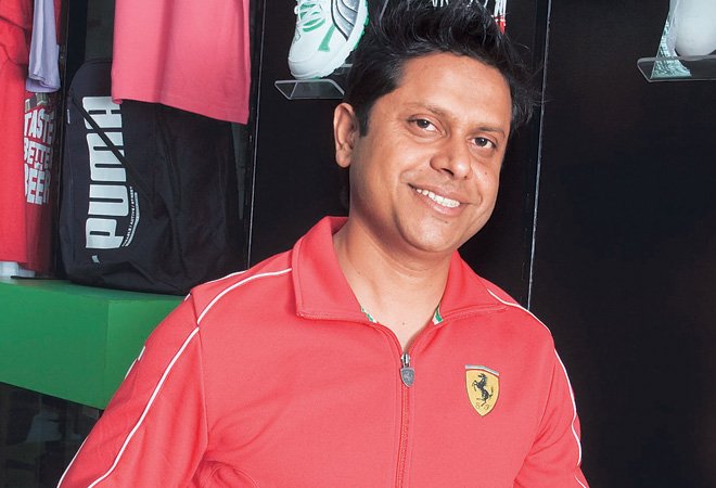 Mukesh Bansal quits from Flipkart!