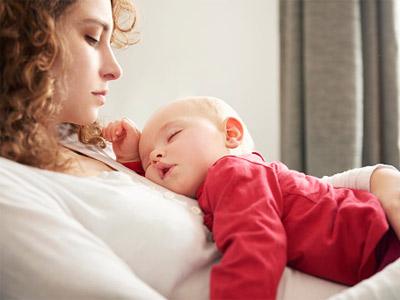 The babies share beds with their mothers are more breastfed!