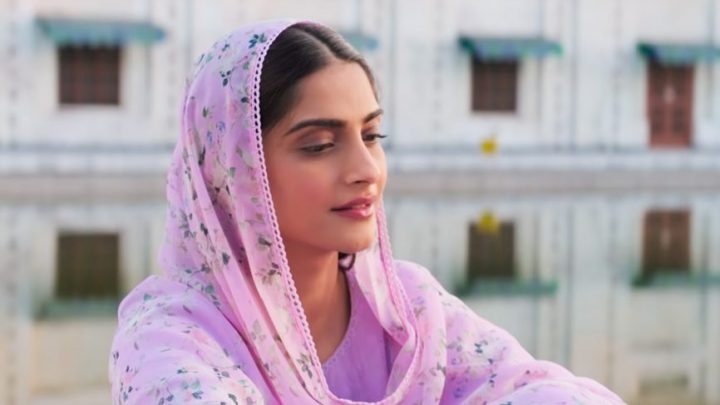 Ek ladki ko Dekha Movie Review