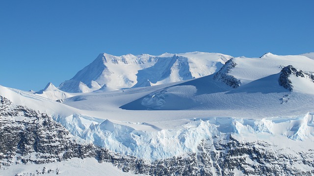 antarctica melting ice