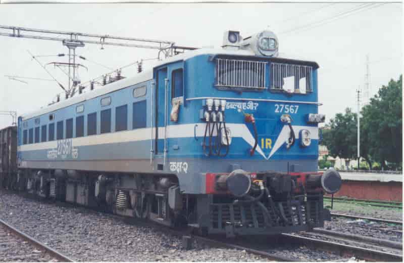 indian railways train punctuality