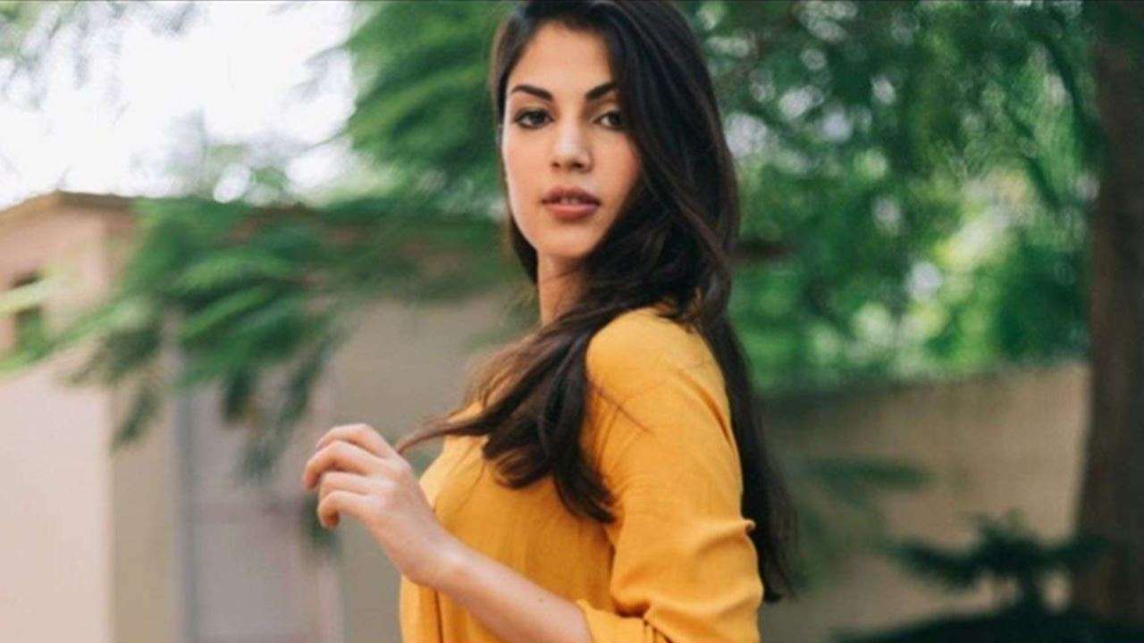 rhea chakraborty