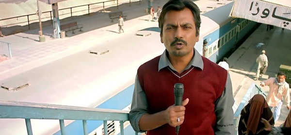 Bollywood actors who played journalists on-screen