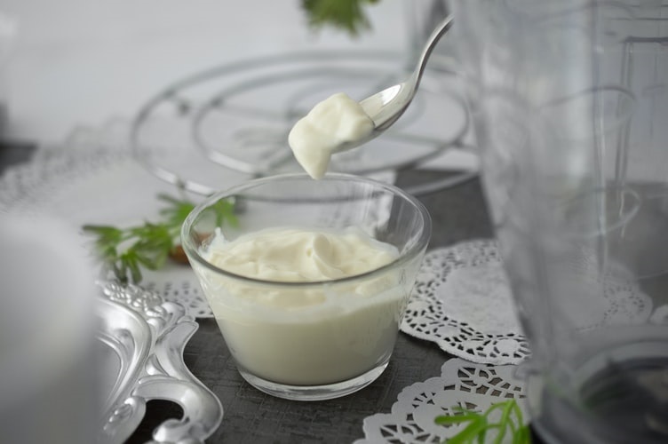 Eat or not to eat curd during monsoon