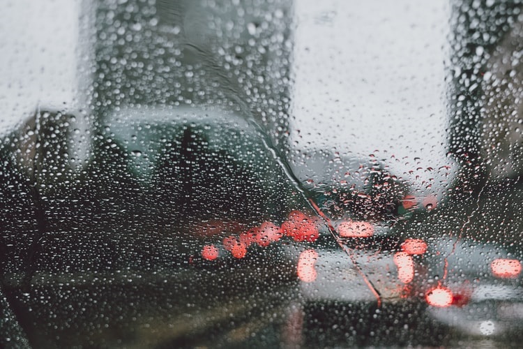 Eye Care Tips for Driving in the Rain