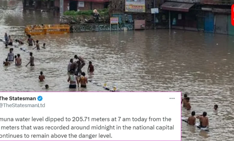 Delhi Floods Yamuna Water at 206.01meters
