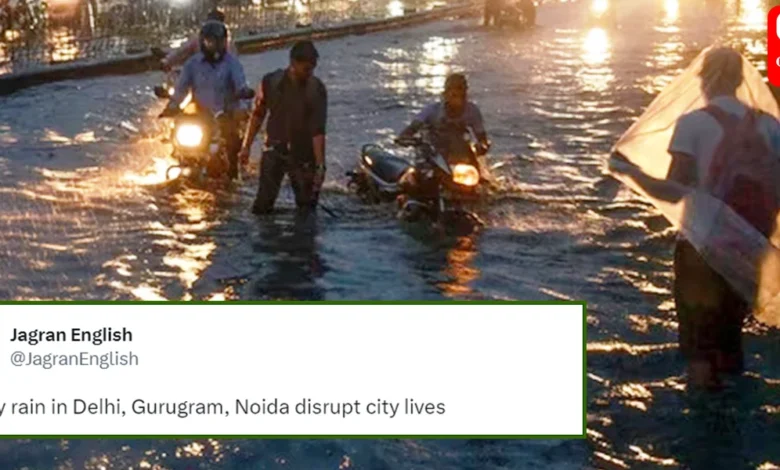 Heavy Rain in Delhi , Noida