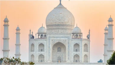 Taj Mahotsav 2025