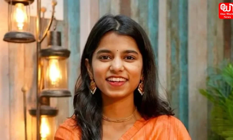 Maithili Thakur Joined BJP For Bihar Election (1)