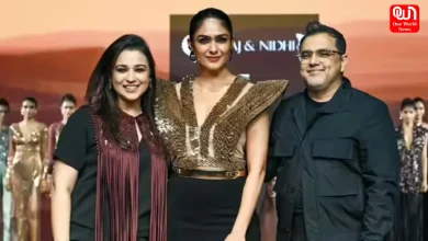 Mrunal Thakur, Sculpted Gold At Lakmē Fashion Week X FDCI