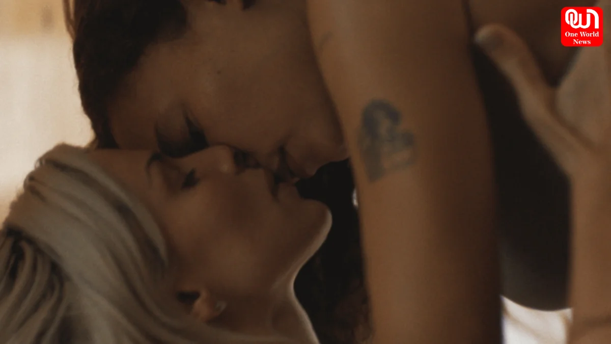 Julia Fox Sexy Lesbian Film