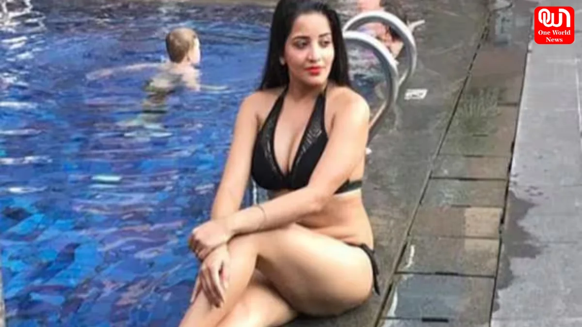 Monalisa Sexy Black Bikini Look