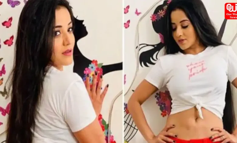 Monalisa Looks Ultra Hot And Sexy