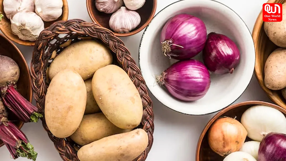 store potatoes and onions together