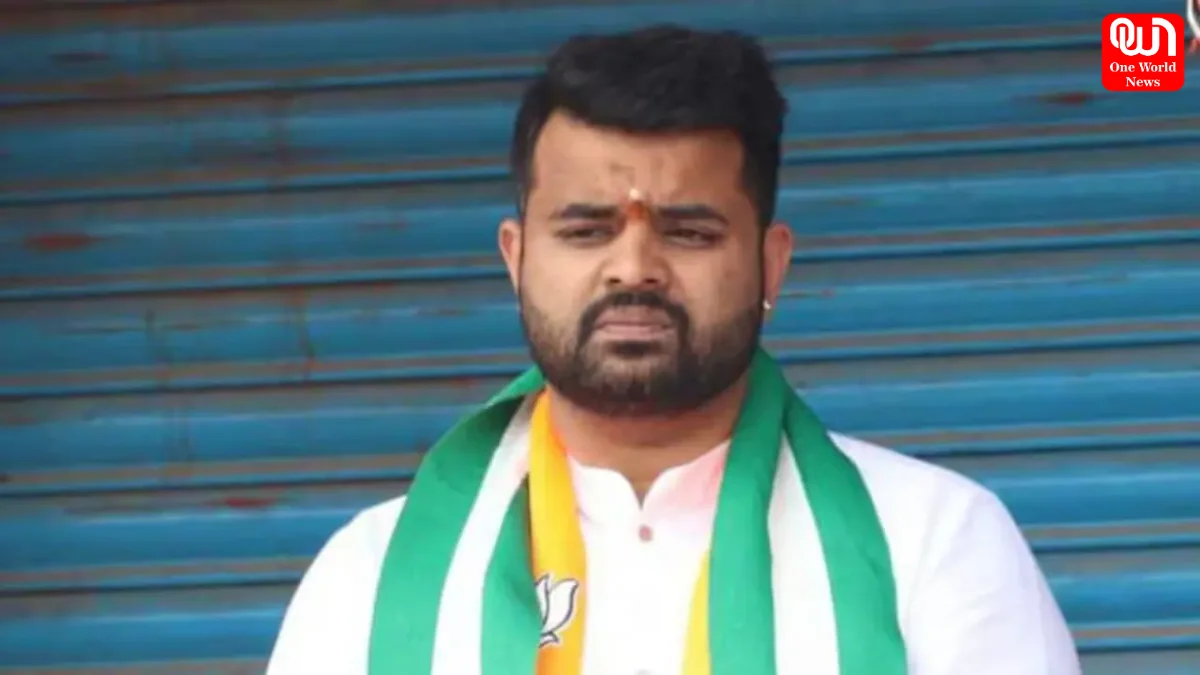 Prajwal Revanna prison phone, Prajwal Revanna, prison contraband, mobile phone, Bengaluru prison, CCB search, jail official suspended, SIM card loophole